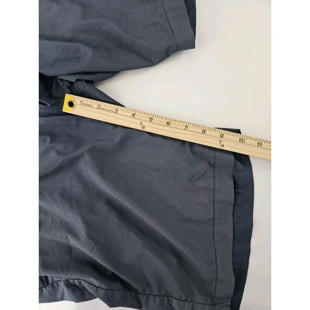 Travis Mathew Men's Golf Shorts Sz 38‎